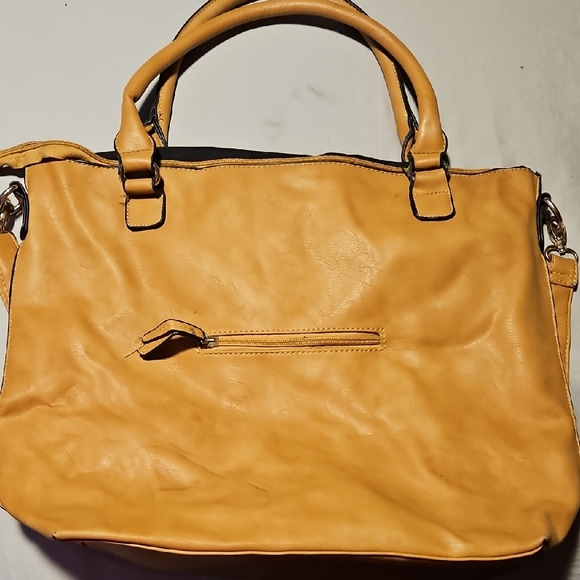 stephanie nicole Handbags - Elegant Tan Tote Bag